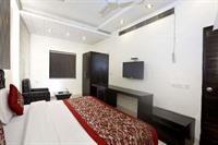 Oyo Aerocity Hotel